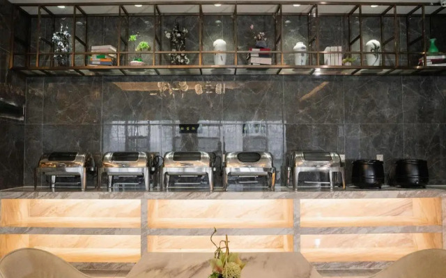 Vienna International Hotel (Dongguan Hongmei Town)