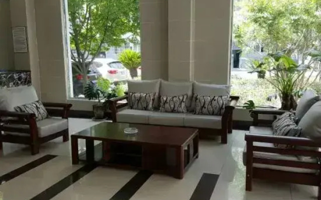 Pingwu Yinxing Hotel