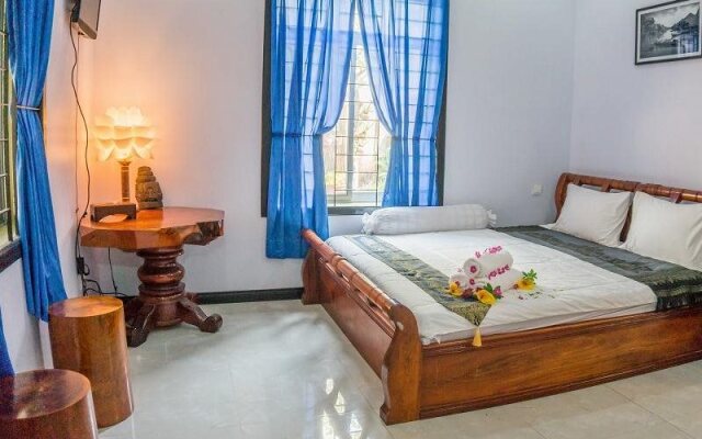 Sophat Villa