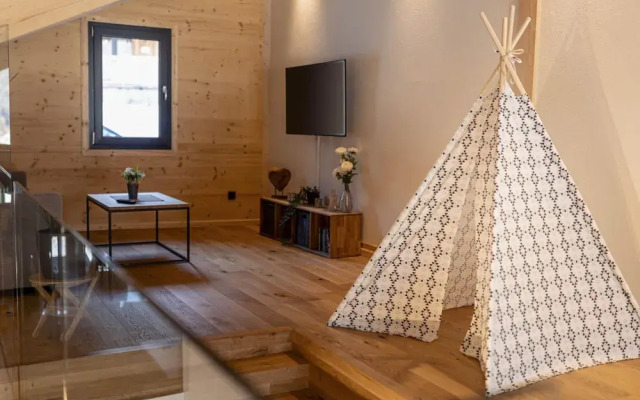 Spacious Apartment With Sauna