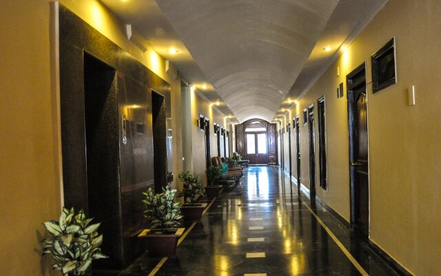 Mohan Hotel