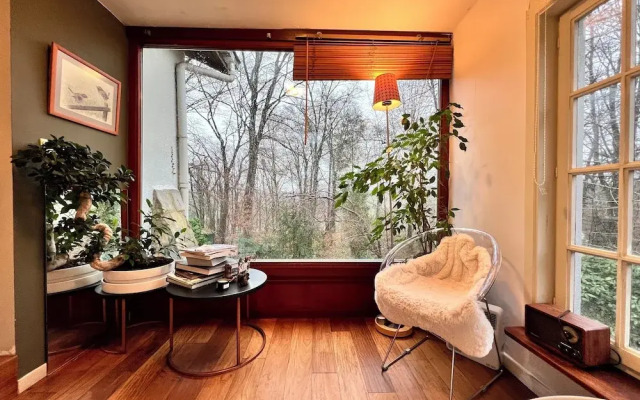 Charming Studio the Heart of the Forest