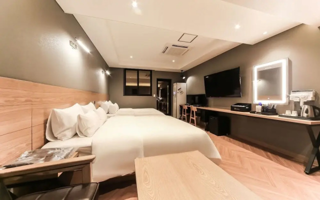 Ulsan Samsan Soho 102