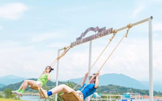 The mountain and the water embrace the Pleasant Bay Homestay – People – Chenzhou