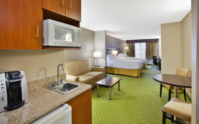 Holiday Inn Express & Suites Montpelier by IHG