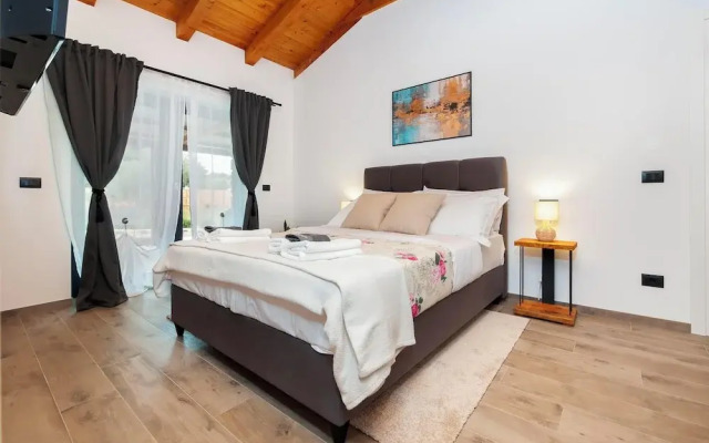 Holiday House La Gronda