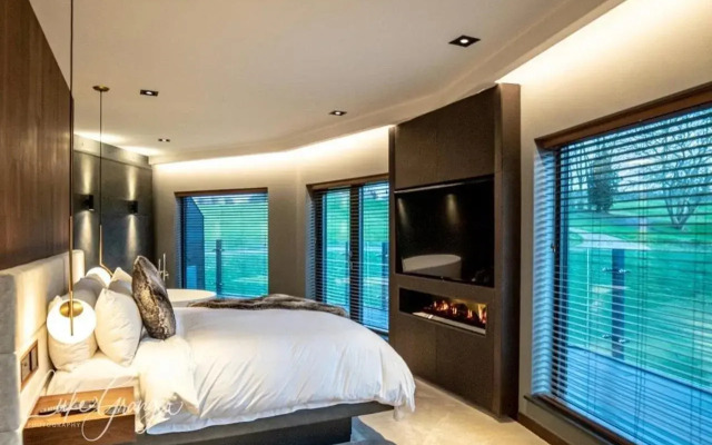 Cave Hotel & Golf Resort