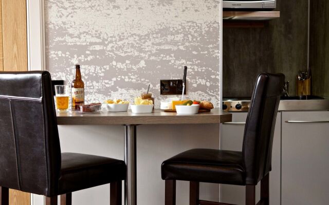 The Tower Gastro Pub & Apartments