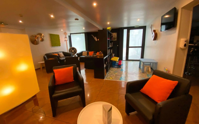 Logis Hotel Restaurant des Acacias Lille Tourcoing
