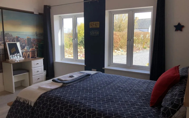 B&B and Self Catering Mon Petit Cottage