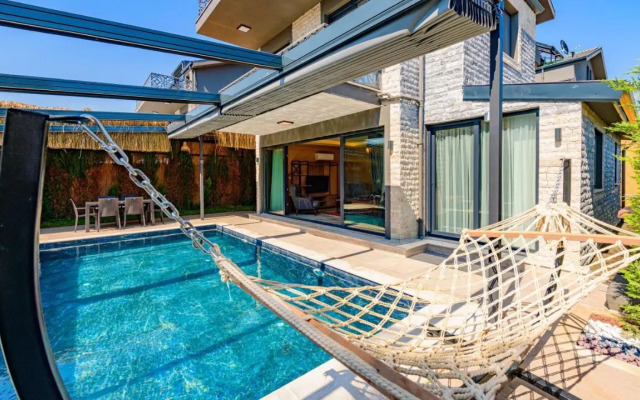 Söğüt 1 - 4 Bedroom with jacuzzi in Fethiye