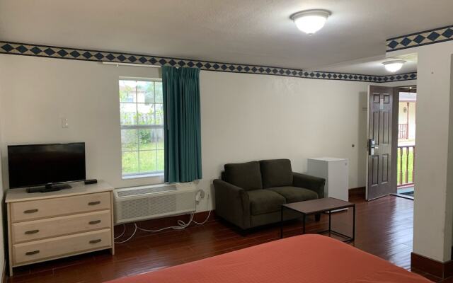 Travelodge by Wyndham Suites St Augustine