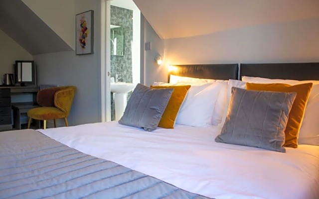 Fino Rooms