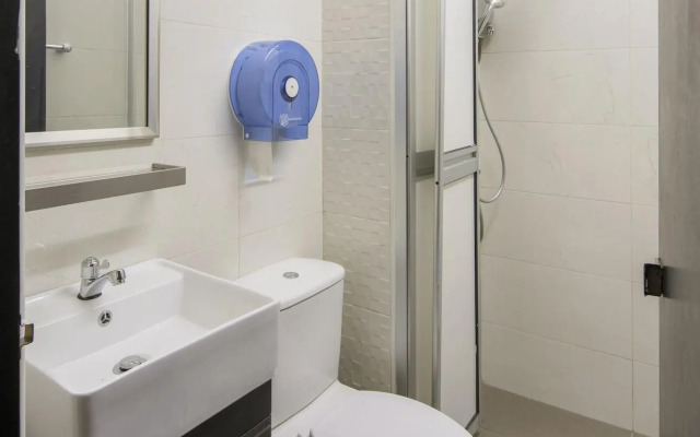 7 Wonders Hostel @ Upper Dickson (SG Clean Certified)
