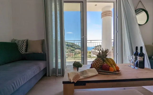 Natura Luxury Suites Parga