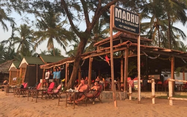 Madhu Beach Huts