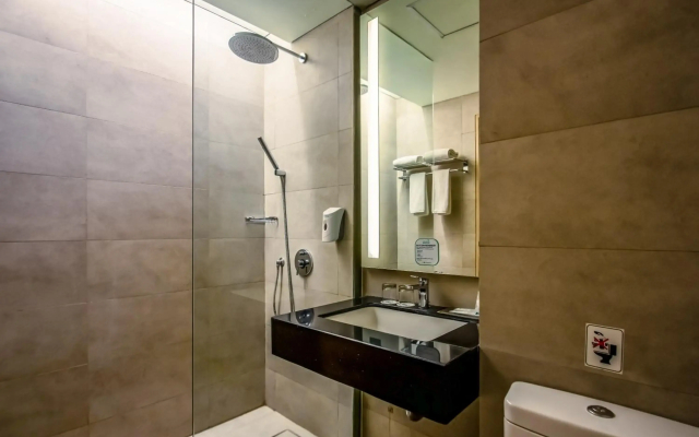 Hotel AYOLA Lippo Cikarang