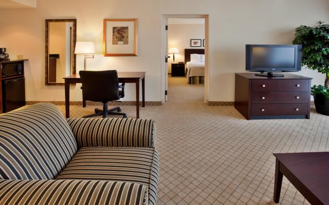 Holiday Inn Hotel & Suites Springfield - I-44, an IHG Hotel