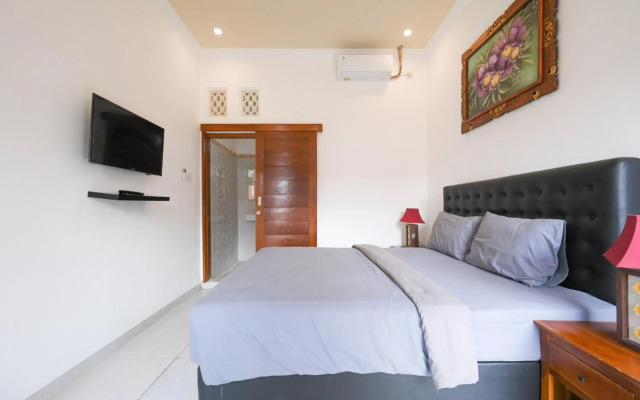 OYO 4003 Ceria Guesthouse SeminyakNearSeminyak Beach