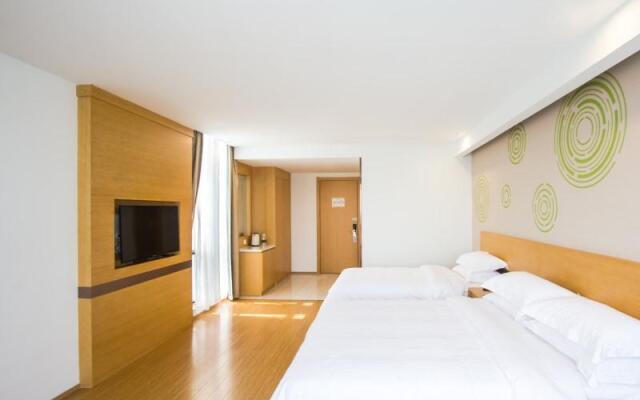 GreenTree Inn Jiaxing Qixing Town Goverment