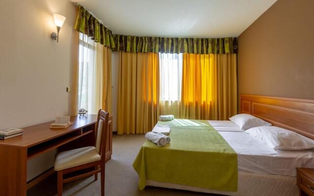 One Bedroom Apartment in Avalon Complex