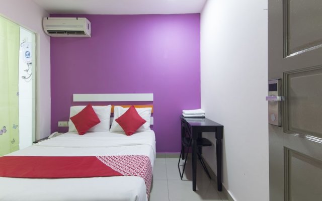 OYO 90296 Red Orange Hotel Port Klang