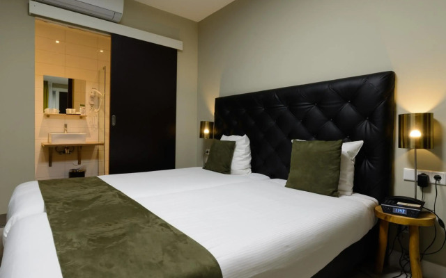 Camp Inn Hotel