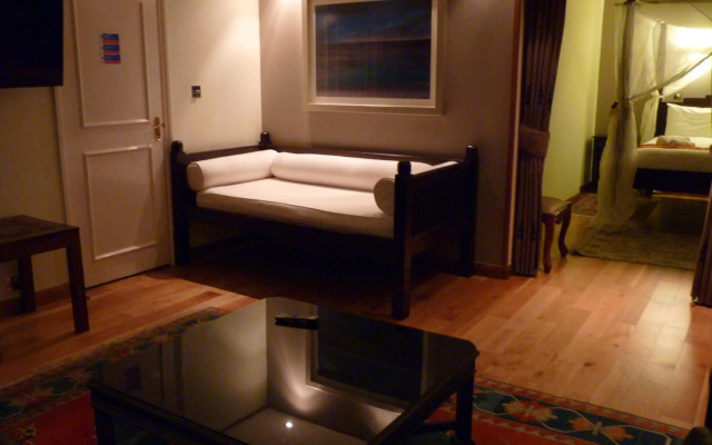 Amsterdam Hotel and A Bar