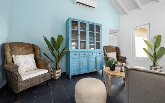 NEW Villa - Beautiful 3BR 2BA With Private Pool