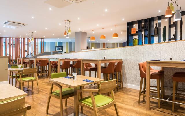Holiday Inn Lancaster by IHG