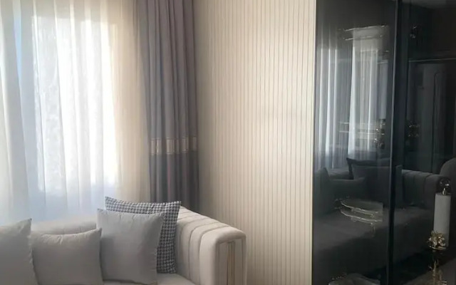 Yi̇ldi̇ray Yi̇lmaz Genel Tradi̇ng Fz-Llc
