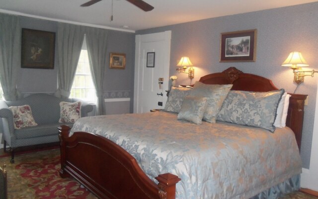 The Holiday House