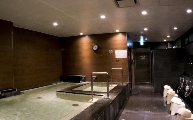 Spa & Capsule Hotel Grandpark Inn Kitasenju