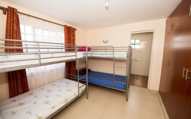House Karakara - Adults Only (Adults only)