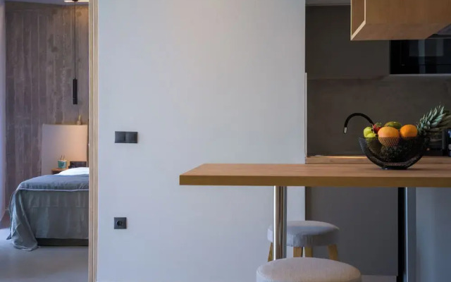 Anadeo Villas & Suites