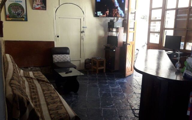 Yuri's Sanbleño II Hostel