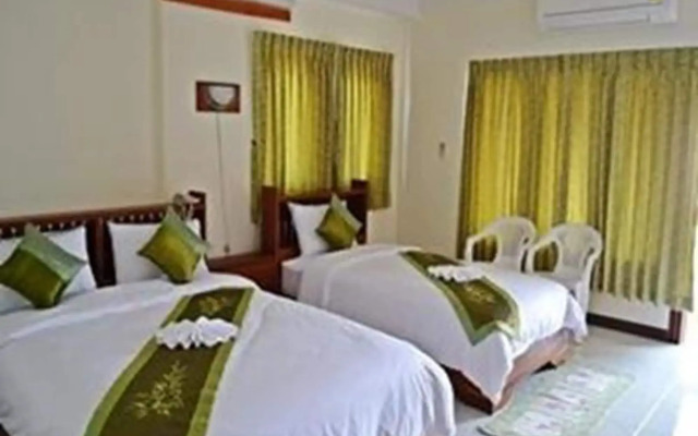 Riverfront Hotel Mukdahan