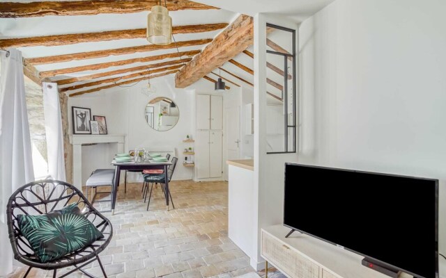 Sublime 2BR Flat in the Heart of Old Lyon