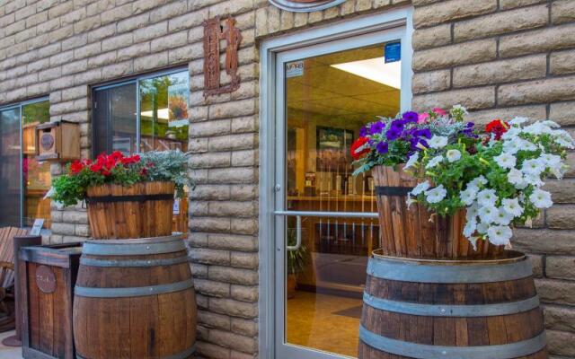 Moab Rustic Inn