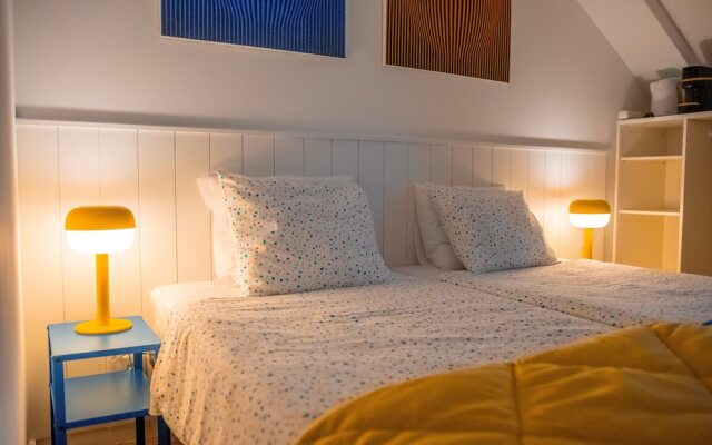 Naval Guest House & Bistrô