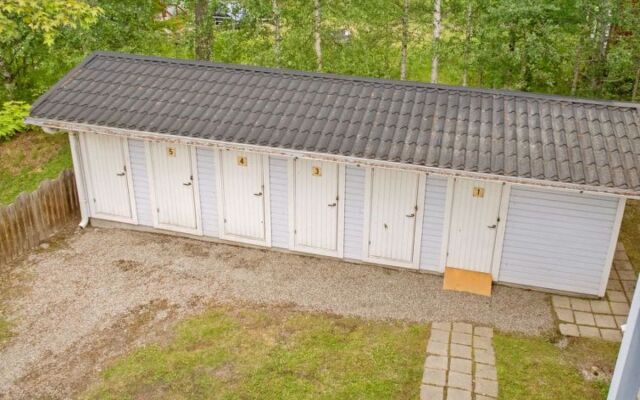 Holiday Home Hiukanhelmi