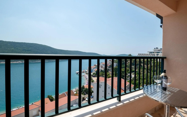 Hotel Adria