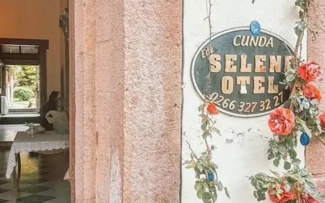 Cunda Selene Otel