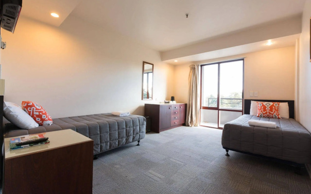 Hotel Give