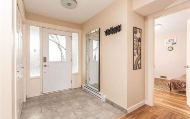 Beautiful Homestay In West Kelowna