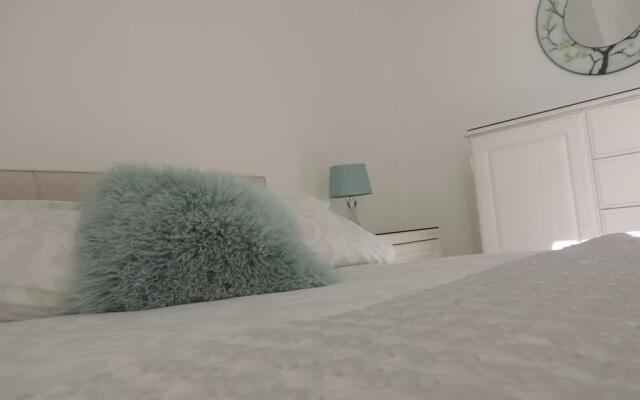 Sea Breeze Apartment Near the Eden Project