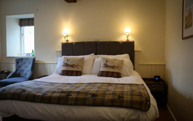 Horse & Groom - Upper Oddington