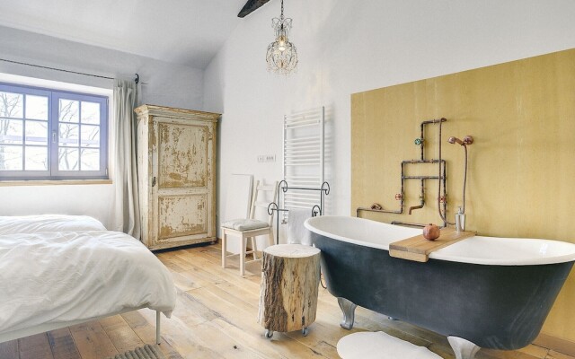 Magnificent Villa in Groznjan With High-end Kitchen & Pool