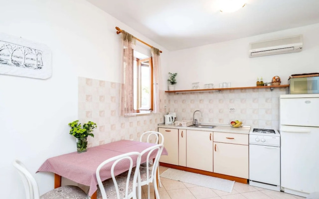 Apartments Lion - Sea House 1