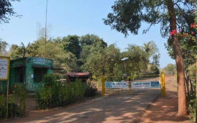 Tadoba Wildlife Resort